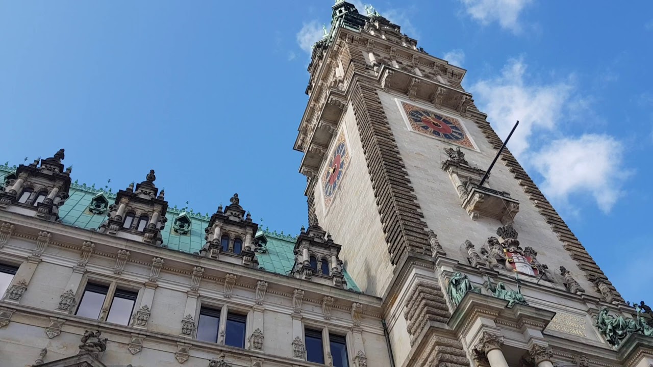 Hamburgun sabahları Mönckebergstraße, 🌄😊