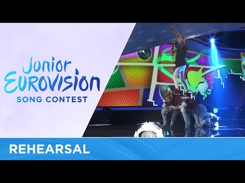 Alexander Minyonok - Musyka moih pobed (Music is my only way) (Belarus) Rehearsal JESC2016