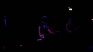 Electrelane - Eight Steps, Suitcase medley with Gone Darker [@ GAMH, SF 06.15.05]