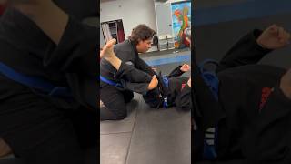 Working some essentials. Guard retention bjj jiujitsu grappling bjjtechnique mma martialarts