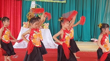 Múa Em đi xem hội trăng rằm