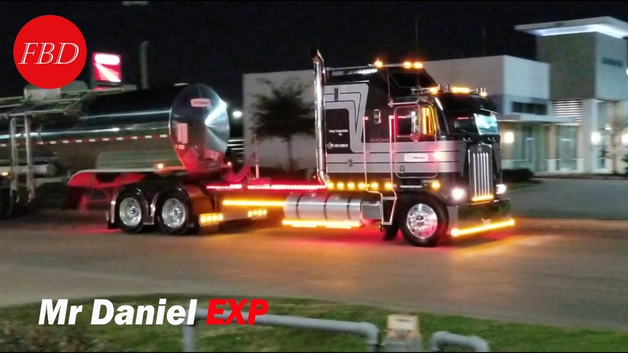 The Cleanest Oldschool Kenworth Cabover Aerodyne Sleeper I Ve Seen K100