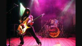 An old song first recorded by Shonen Knife for "Minna Tanoshiku", t...
