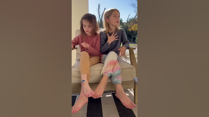 Look Ugly Look Ugly!! #milaandemma #twins #viralfunnyvideo