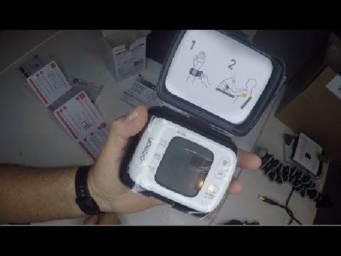 Omron Blood Pressure Wrist Monitor 