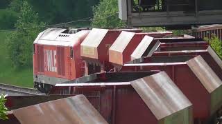 Beladung eines Steinzuges / Loading of e stone train / Laden van een stenen trein