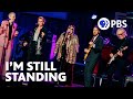 Joni Mitchell and friends perform Elton John