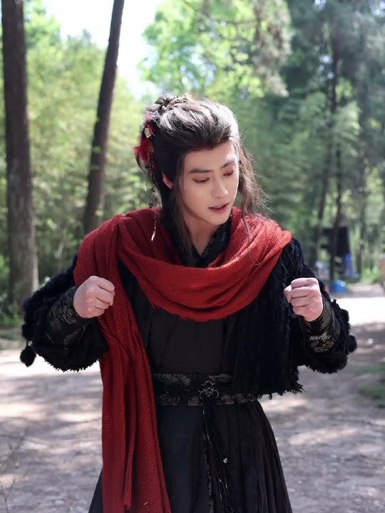 cr:logo Yue Lin Qi Ji Wuhan's behind-the-scenes photo collection #veilofshadows #Wuhan #Zuichi