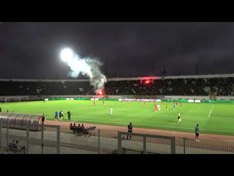 مباشرة من المدرجات هدف فوز فريق الرجاء الرياضي على الفتح الرباطي و هستيريا جمهور الرجاء - Curva Sud