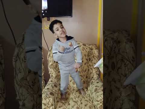 عنبه الصغير يغني ابعد عني عشان غشيم