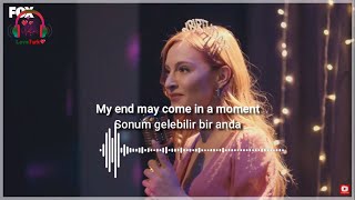 Sen Çal Kapımı - Bir Anda |Lyrics + Translated in English | Başak Gümülcinelioğlu