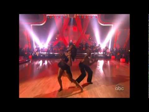 Annie Lennox Universal Child Live on Dancing With ...