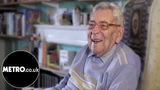 Britain's oldest man Robert Weighton turns 110 | Metro.co.uk