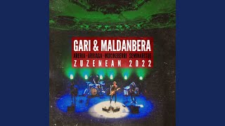 Video thumbnail of "Gari - Estutu (Zuzenean, 2022)"