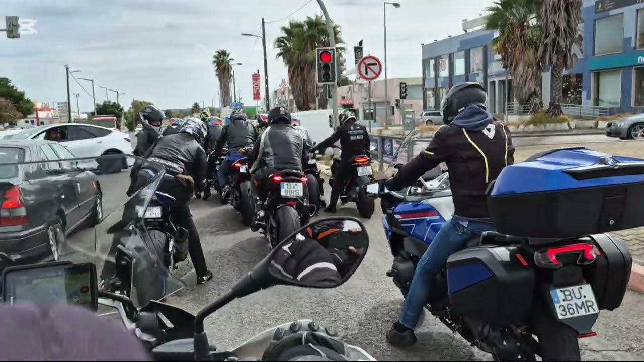 Hoje foi dia de rumar até ao Setúbal Custom Festival 🚀