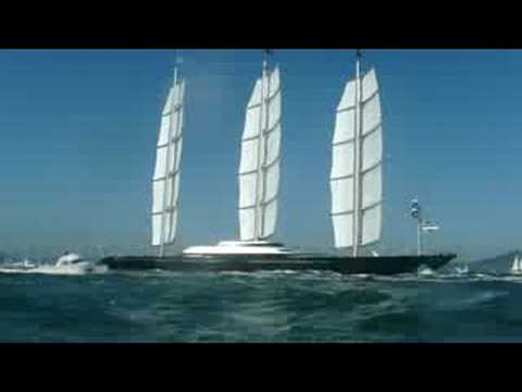 Wes Renzas races the Maltese Falcon in San Francisco Bay