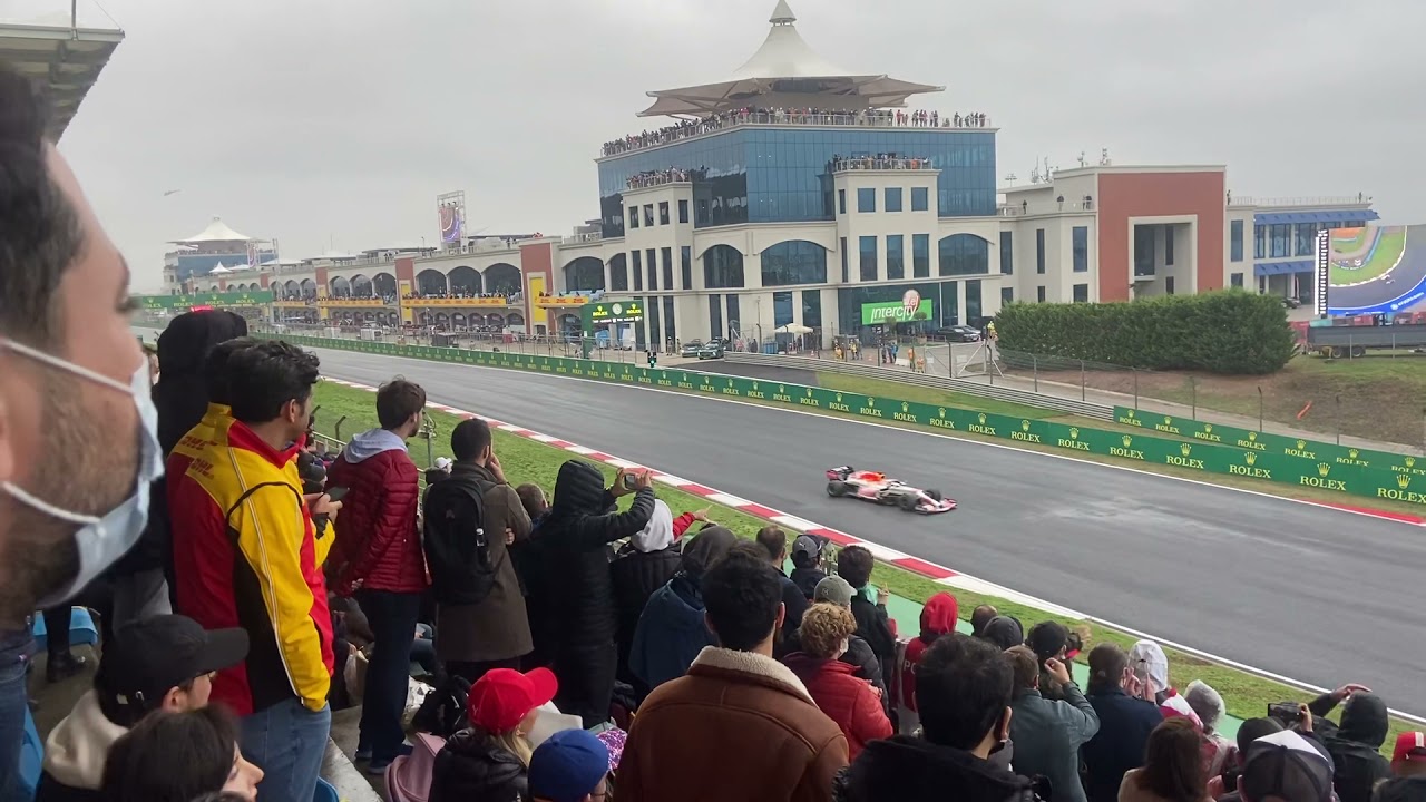 F1 Checo Sergio Perez vs Lewis Hamilton at istanbul park (Turkish grand prix 2021)