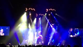 Depeche Mode - Walking In My Shoes (Live at The O2, London 28/05/2013)