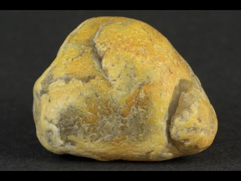 早い者勝ち!30年前の希少在庫!アゲートジオード・ドーム水晶、石英クラスターが神秘的(メノウ・瑪瑙)原石36g 早い者勝ち!30年前の希少在庫!アゲートジオード・ドーム水晶、石英クラスターが神秘的(メノウ・瑪瑙)原石36g
