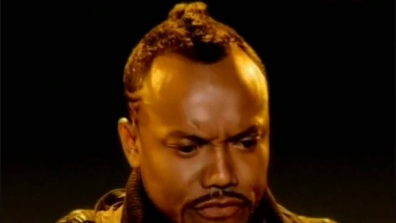 Black eyed peas - boom boom pow [official music video][HD] - YouTube