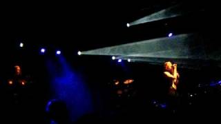 Epica - Solitary Ground (live Paris 21/11/08)