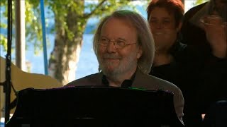 Video voorbeeld van "SOFIA PEKKARI / BENNY ANDERSSON - SVARTA SILHUETTER (2013)"