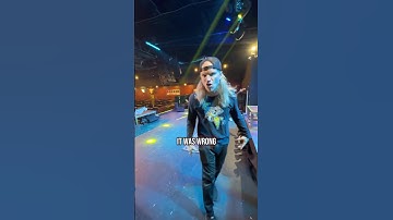 We only play Unchained wrong 😒 #vanhalen #livemusic #davidleeroth