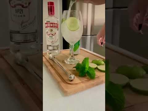 SMIRNOFF COCKTAIL #cocktails #mixology #gin #recipe #rum #vodka #alcohol #bartender #beer #shorts