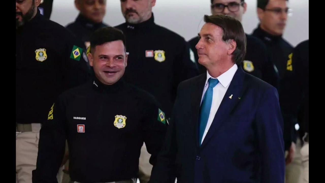 TCU vê ''superfaturamento'' e ''possível favorecimento'' na compra de blindados sob Bolsonaro