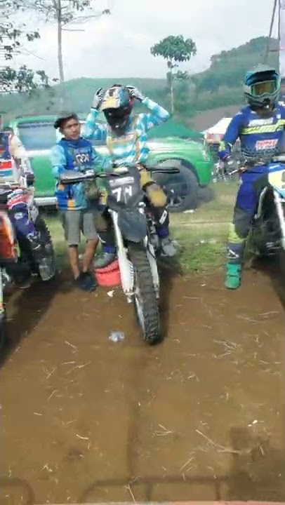 SUARA NINJA GAHAR BERGEMURUH DI CIRCUIT CIANJUR CIPANAS PUNCAK