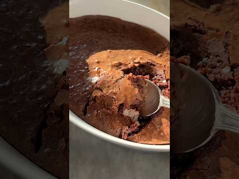 ¿BROWNIE o COULANT 🍫? Cuando no sepas qué elegir, haz este Brownie Pudding 😏