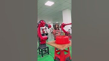 Programming-free spray robot.  #spraying #industrialrobot  #sixaxisrobot #robotics #automatic