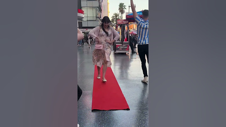 pre-save this song in our bio🚀 Rating Random Strangers' Model Walks In Public Part 10 😭👠