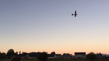 Flying Multiplex Mentor RC Plane