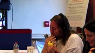 Seth Eats His First Pineapple!