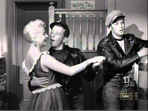 wild gil stratton brando marlon 1953 got film ignores aka mouse dance gets action while local