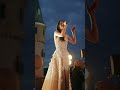 Biancaneve | Rachel Zegler si esibisce al Castello di Segovia