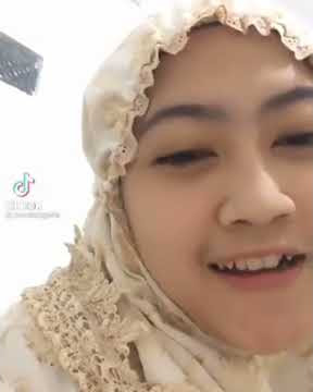 VIRALL || STORY WA || cewek cantik tiktok sholawat