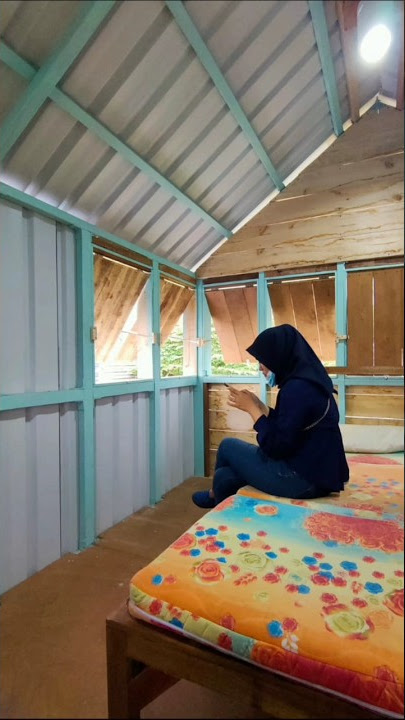 Rumah besi dinding kayu memiliki 3 lantai murah dan praktis #videoshort #bangunanunik