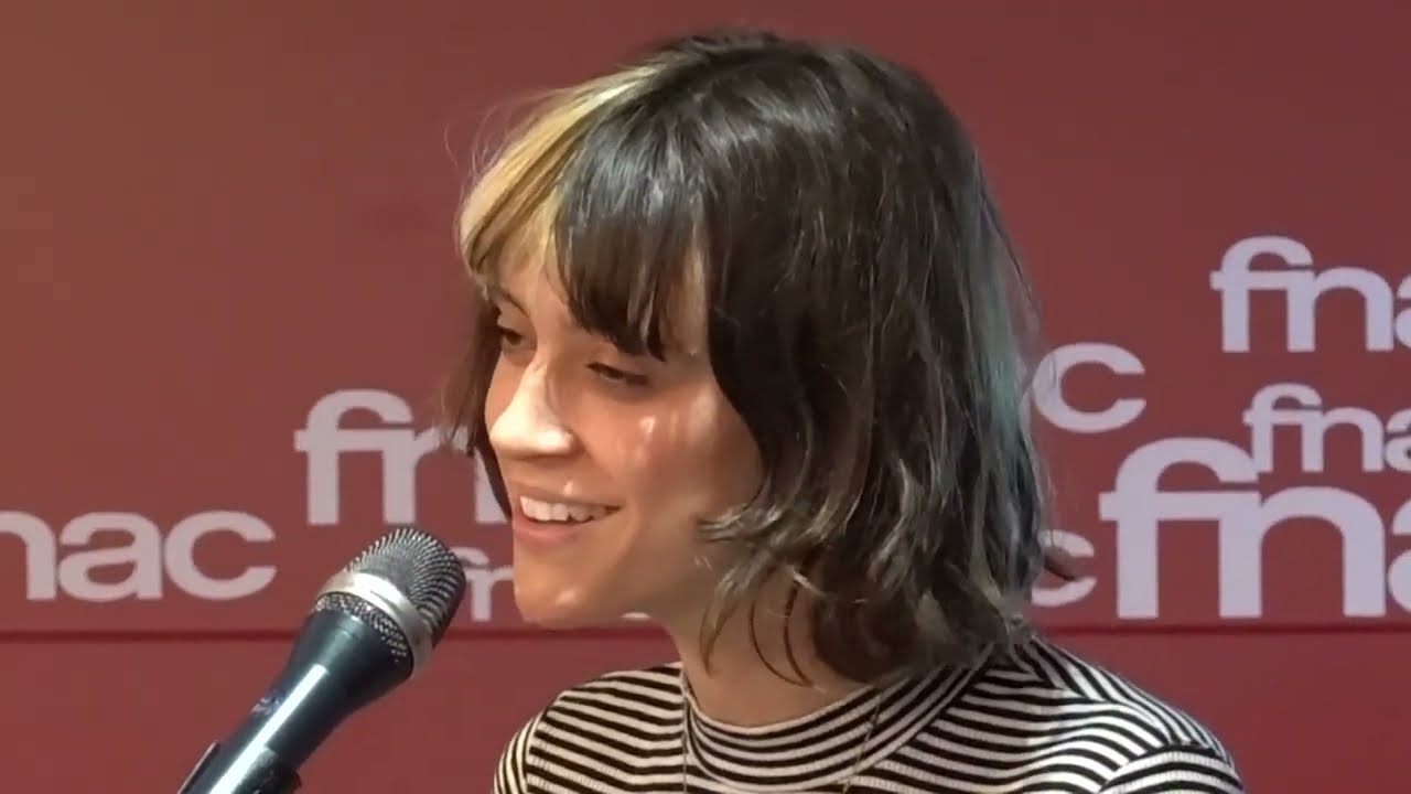 Pomme la rivière (Live) Showcase Fnac Paris Ternes 09/09/2022 YouTube