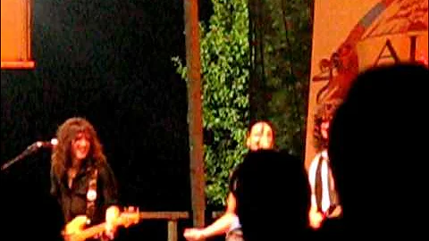 Fat Bottom Girls ~ Almost Queen ~ Oak Ridge Park ~ 18 Aug 11