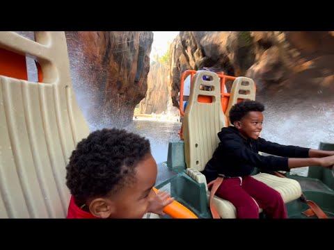 LANDEN GOES TO WALT DISNEY WORLD FOR CHRISTMAS 2024🎄🎉😂