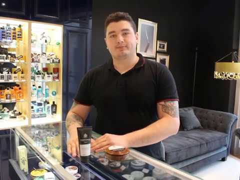 Крем чи мило, що обрати для гоління?