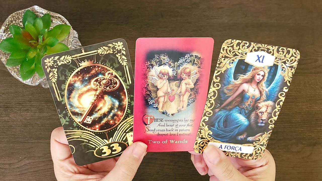 URGENTE! 3 PENSAMENTOS FORTÍSSIMOS dele(a) AGORA sobre você!❤️🔮