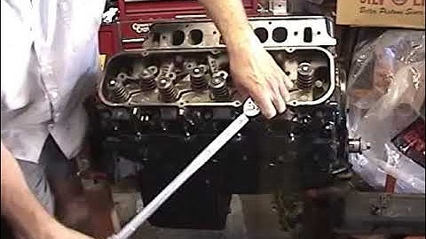 Part #17 of 20 Chevy BBC Hi-perf Engine Rebuild 454.Torque Cylinder Head Bolts.