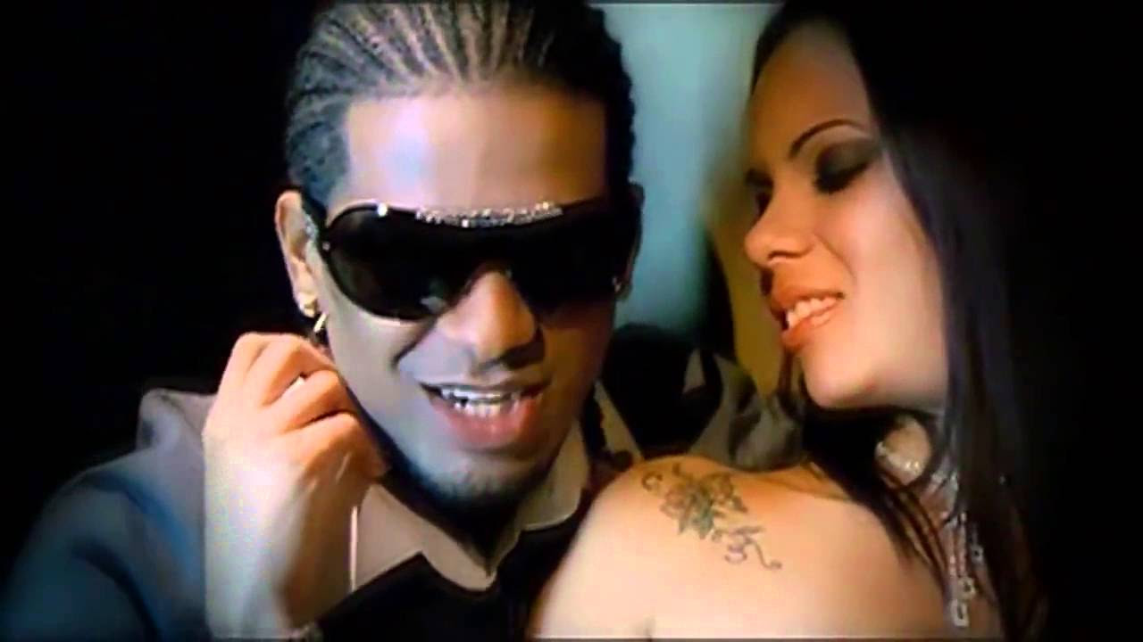 Arcangel Ft Randy   Soy Una Gargola Official Video 