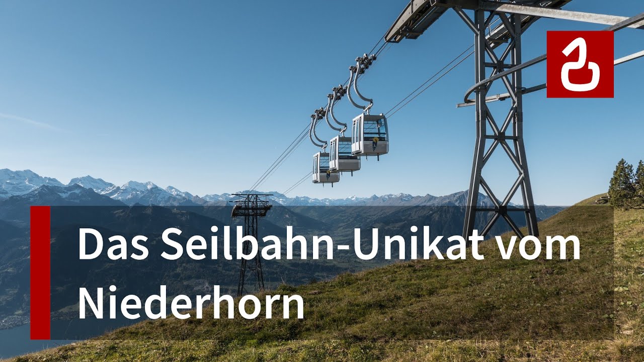 Wanderung: Oeschinensee am Kandersteg im Berner Oberland. Eine der schönsten Wanderungen der Alpen.