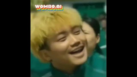 Squid Game Player 324 sing wellerman