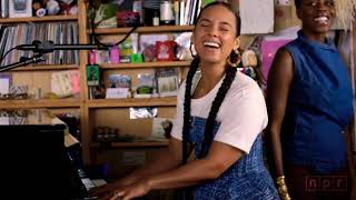 Alicia keys- SHOW ME LOVE