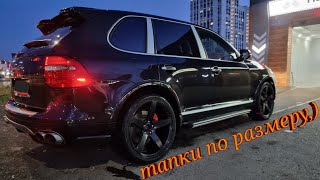 Porsche Cayenne.  Колеса R22.